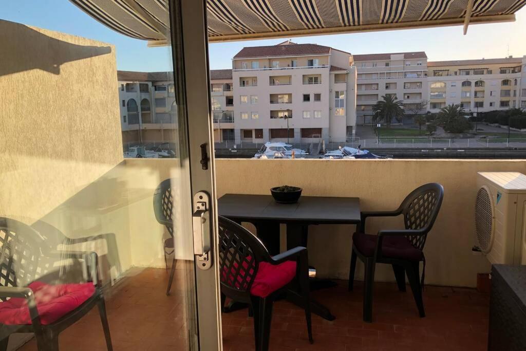 3 Etoiles Studio 4 Couchages Residence Port Cros A 세테 외부 사진